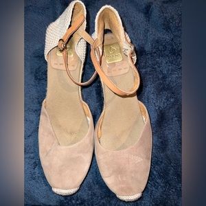 Espadrilles by Kanna. Made in Spain.